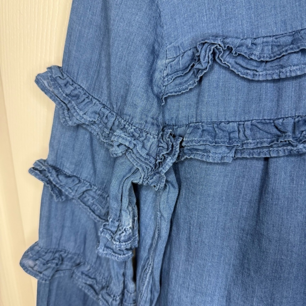 J. Crew Indigo Ruffle Trim Long Sleeved Blouse Size 2 GUC - Picture 2 of 7